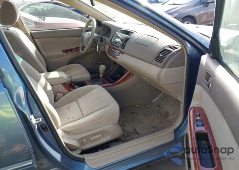 2003 Toyota Camry Xle from USA, damaged, VIN 4T1BE32K53U681288